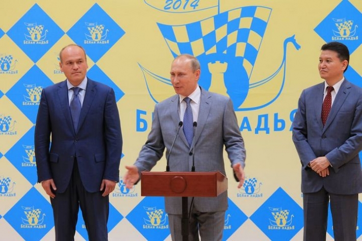 Путин приехал на Белую ладью