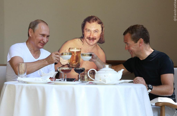 Фотожаба на Путина и Медведева